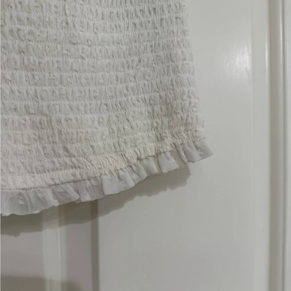 Abercrombie & fitch NWOT white smocked Swiss dot sleeve crop top - Picture 5 of 9